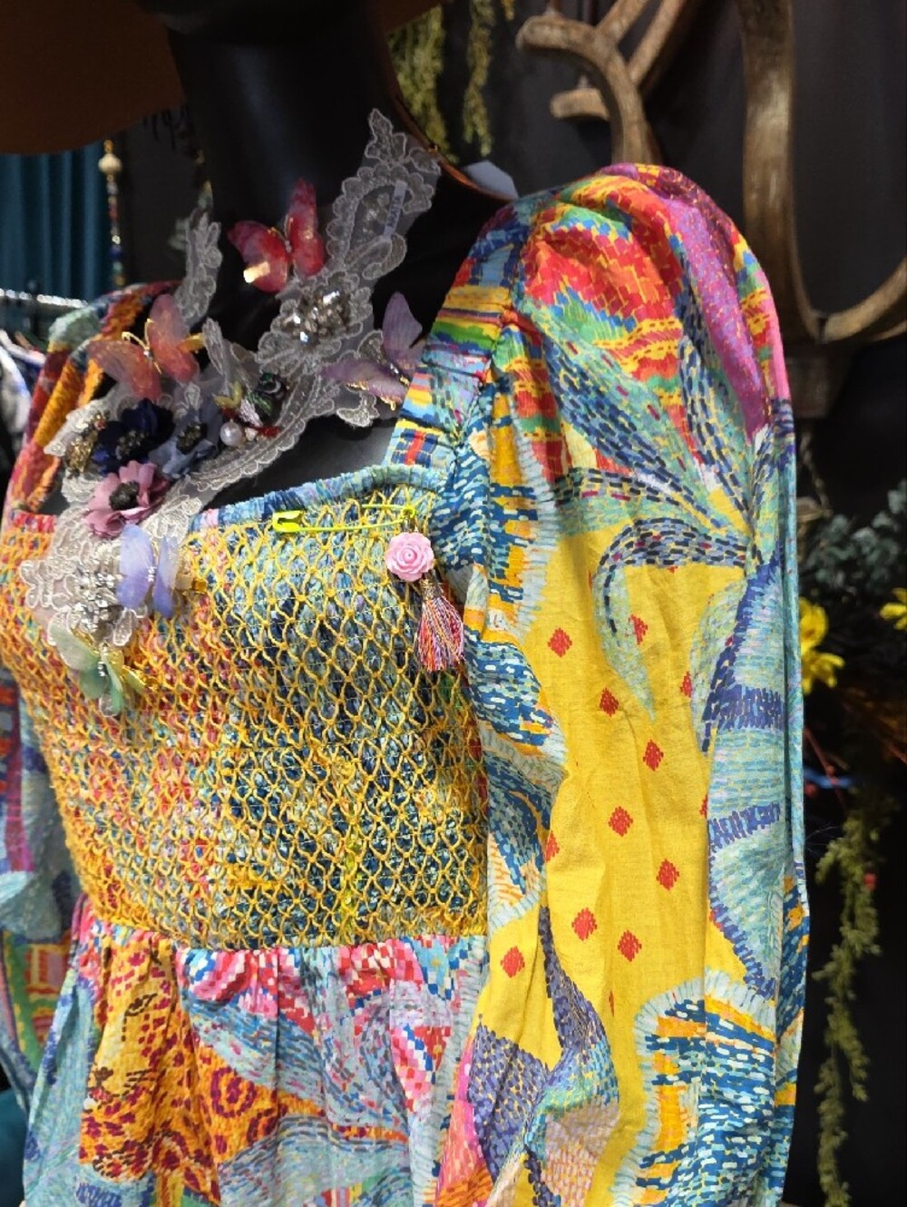 FARM Rio Multicolor Floral & Geometric Midi Dress - Picture 3 of 12